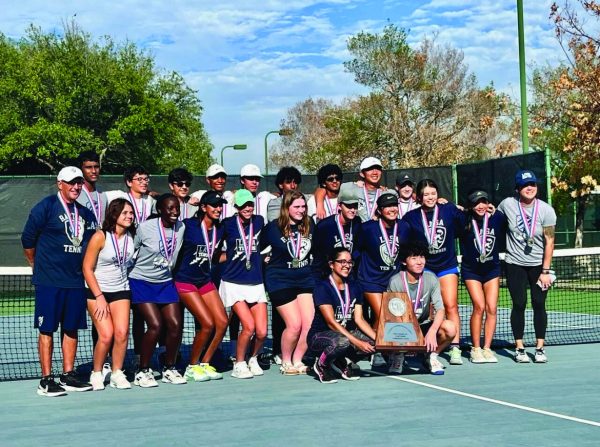 BREAKING RECORDS | LASA’s tennis team finished their fall team tennis season second in the state. The team had an undefeated season and advanced further than any other year after tying for third in the state in the 2022-2023 season.