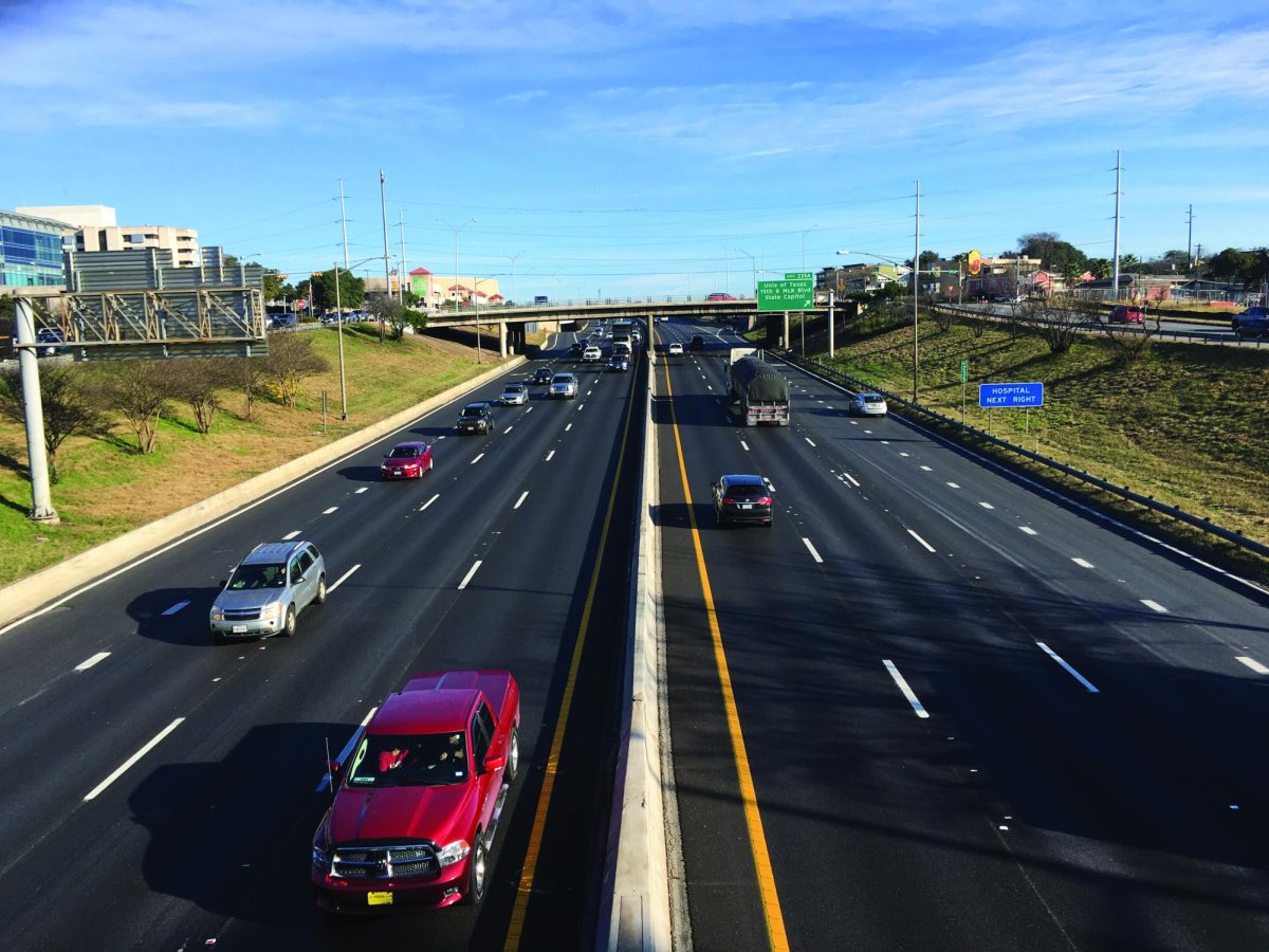 DRIVING AROUND | AROUND Interstate-35 plays a major role in many Austinite’s daily commutes, connecting San Antonio to Austin. A decade-long renovation plan has been approved by TxDOT to expand the highway, adding 10 lanes in some stretches of the road.